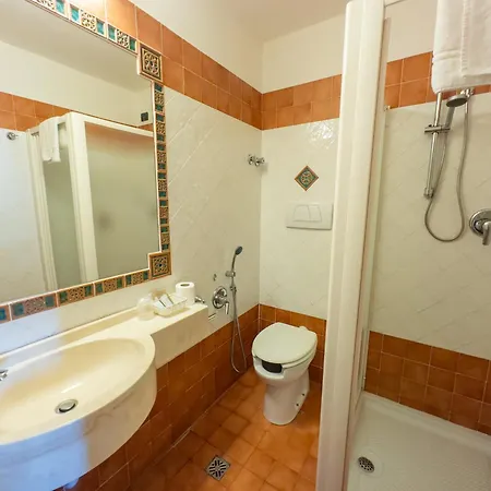 Audi Frontemare Otel