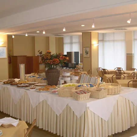 Hotel Audi Frontemare Rimini