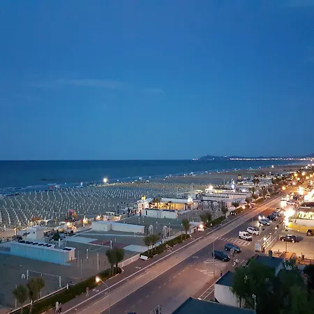 Hotell Audi Frontemare Rimini