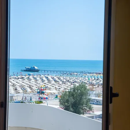 Otel Audi Frontemare