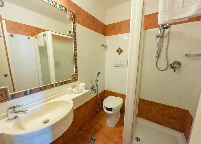 Audi Frontemare Отель