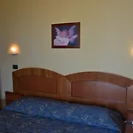 Hotel Audi Frontemare 3*